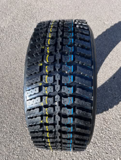 — 245/35R19 — Design MS12 216 Max 670 studs glued / tire Protrusion of 2.5, 3.5 or 4.5mm Ø without studs 673mm 
